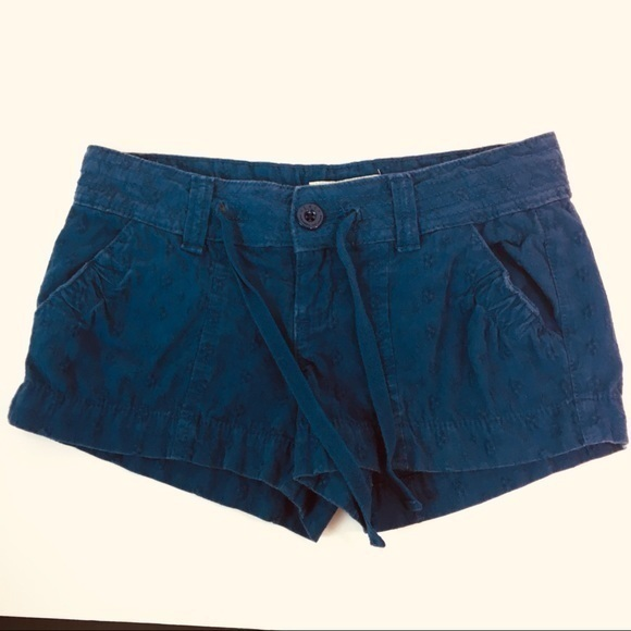 LEI shorts Ashley‎ Trouble - Picture 1 of 6